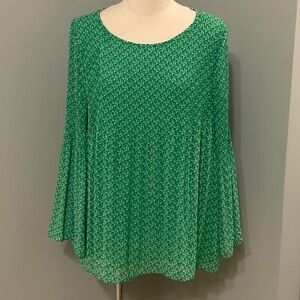 Max Studio Green Patterned top. Size XL